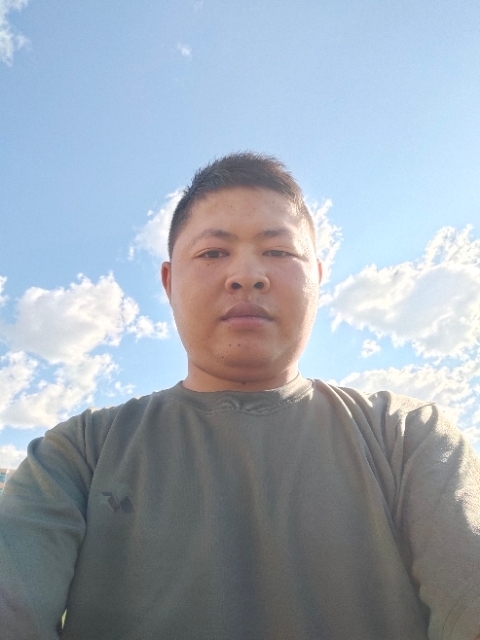 小马的第一张照片--济宁相亲服务中心
