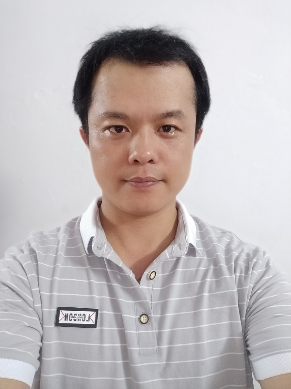 冰河的第二张照片--济宁相亲服务中心