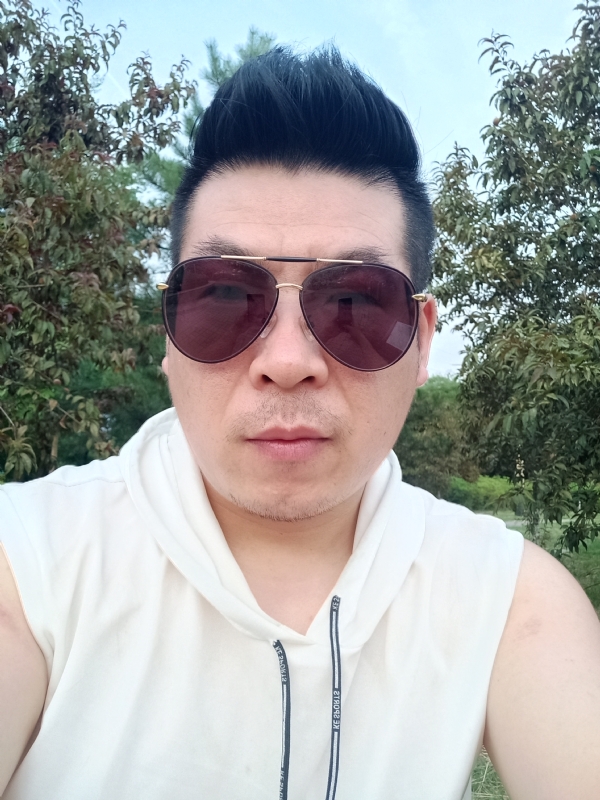 等风来的第二张照片--济宁相亲服务中心