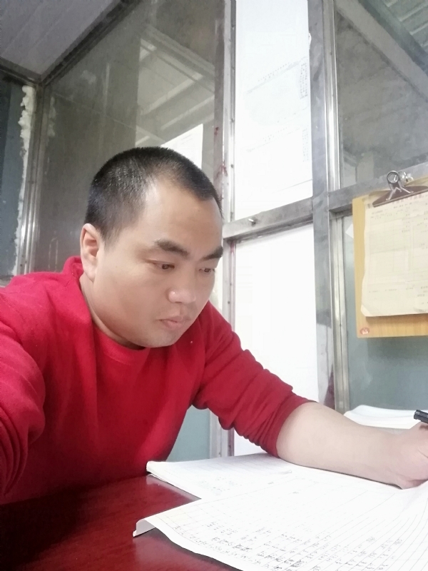 小吴的第一张照片--济宁相亲服务中心