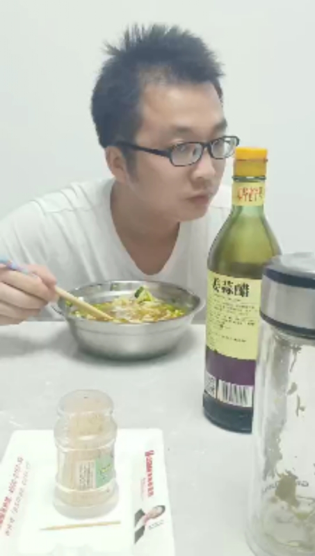 超超的第一张照片--济宁相亲服务中心