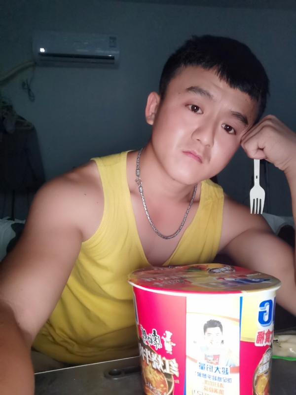 飞飞的第一张照片--济宁相亲服务中心