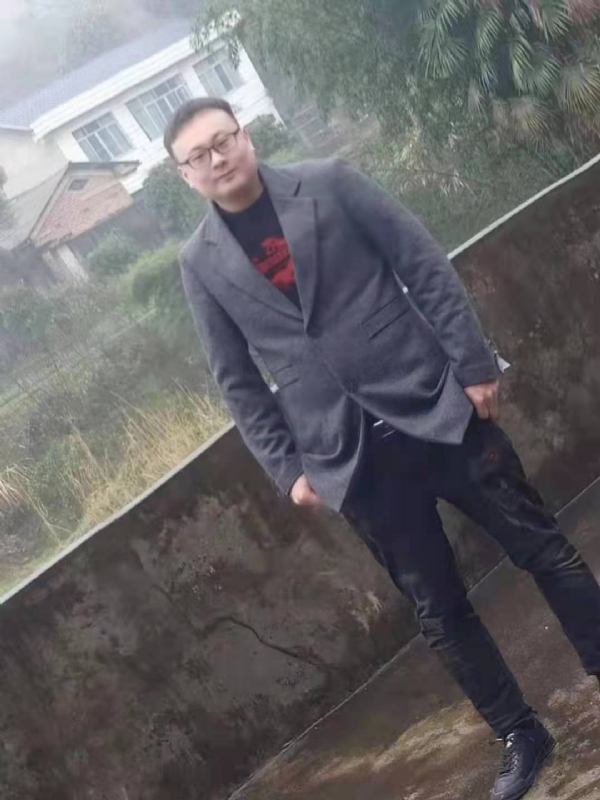 冰城的第一张照片--济宁相亲服务中心