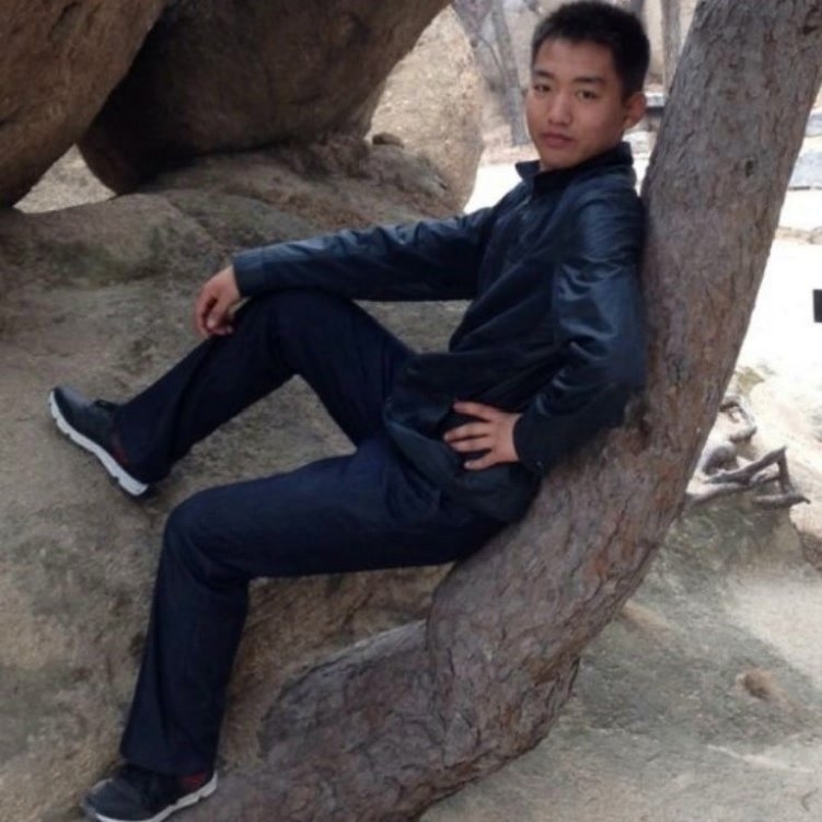 哥不帅但很坏的第一张照片--济宁相亲服务中心