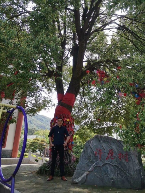 霸气的第一张照片--济宁相亲服务中心