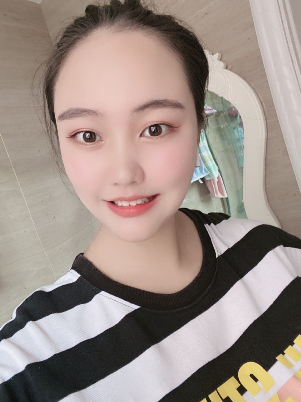 灵儿的第二张照片--济宁相亲服务中心