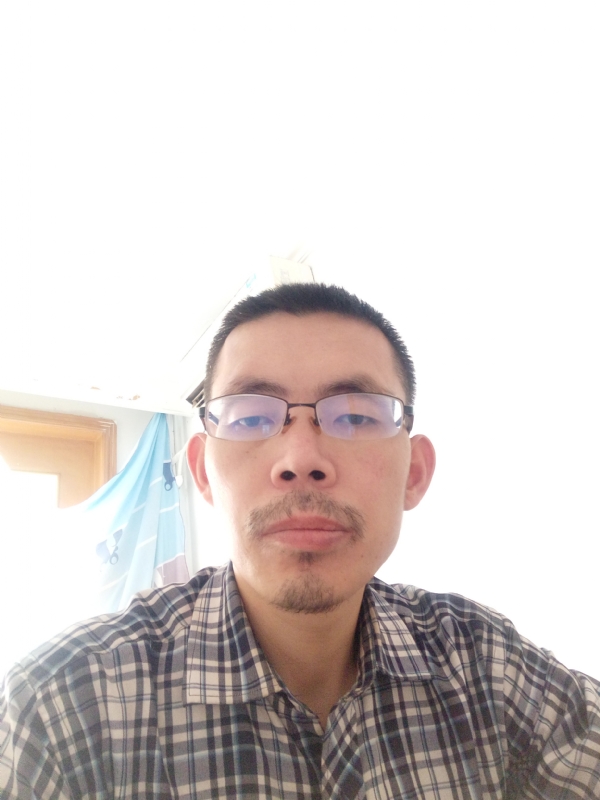 芳华的第一张照片--济宁相亲服务中心