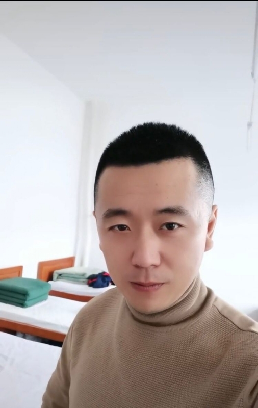 随风的第二张照片--济宁相亲服务中心