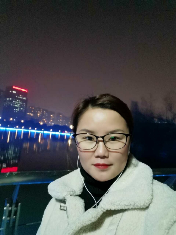 小英的第一张照片--济宁相亲服务中心