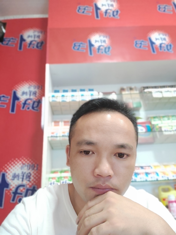 小老弟的第一张照片--济宁相亲服务中心
