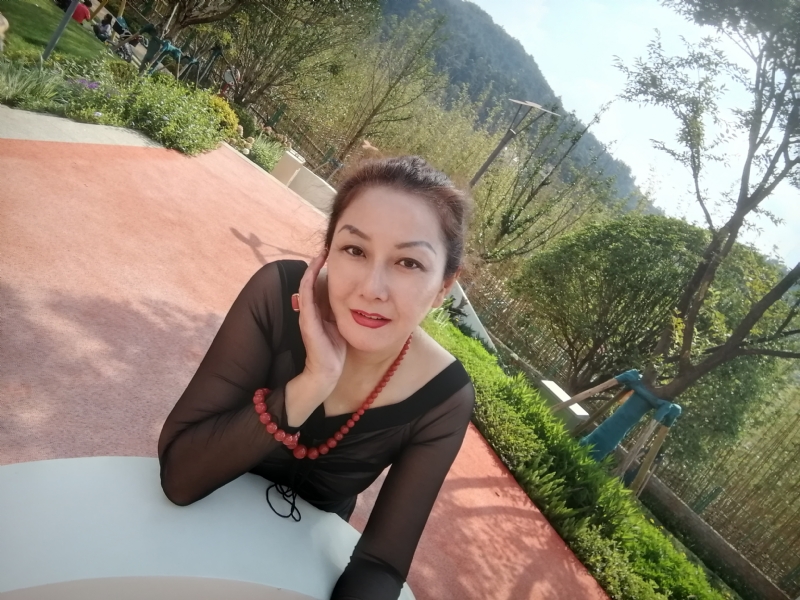 珠砂痣的第二张照片--济宁相亲服务中心