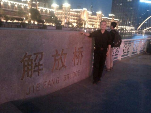 海阔天空的第一张照片--济宁相亲服务中心