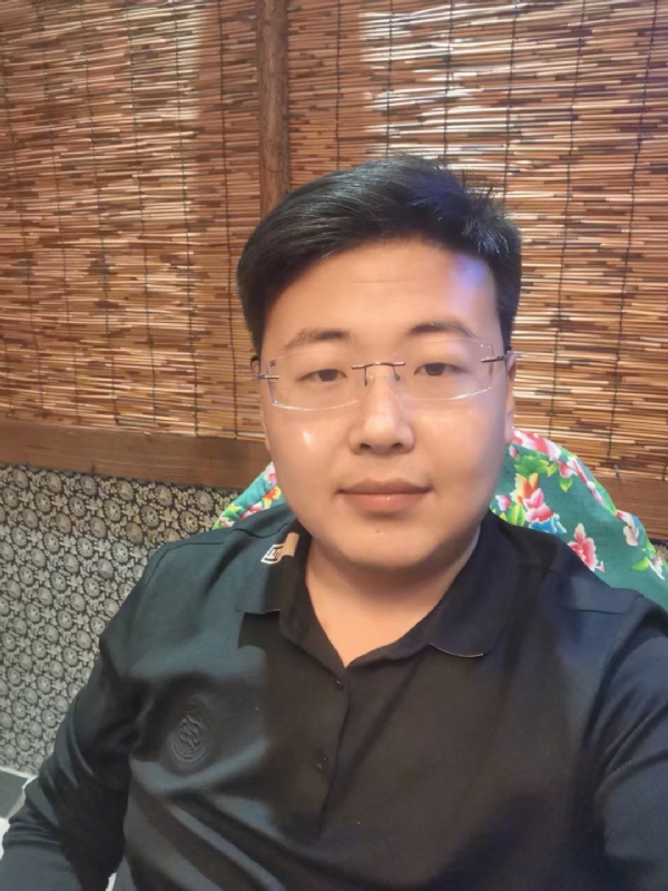 刘先生的第一张照片--济宁相亲服务中心