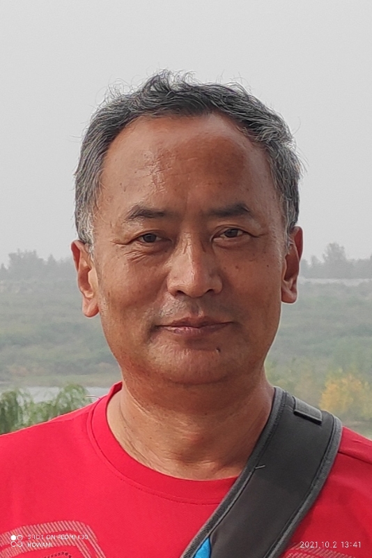 与你同行的第一张照片--济宁相亲服务中心