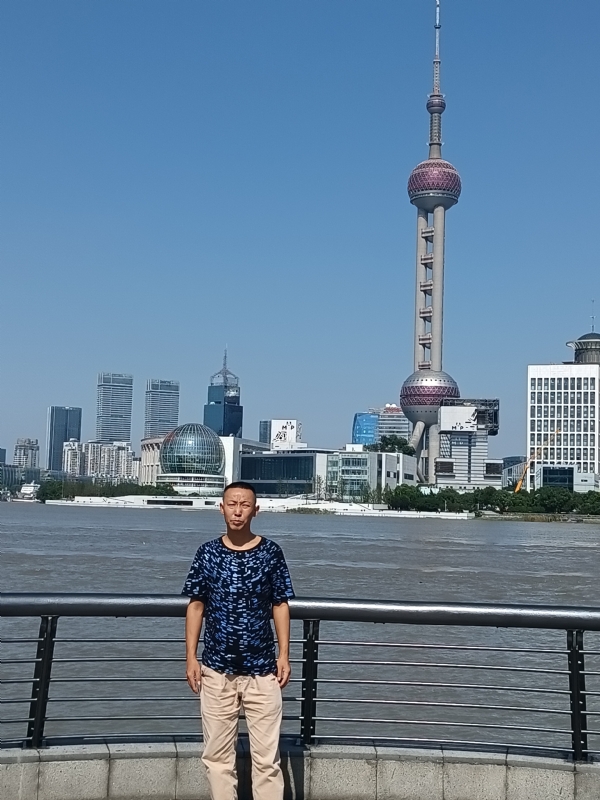 伪装浪漫的第一张照片--济宁相亲服务中心