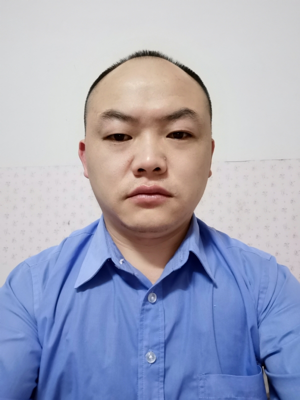 与子携老的第一张照片--济宁相亲服务中心