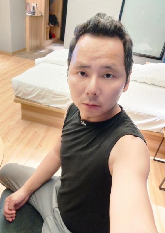 爱远的要命的第一张照片--济宁相亲服务中心