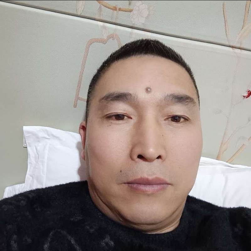 痴情男的第一张照片--济宁相亲服务中心