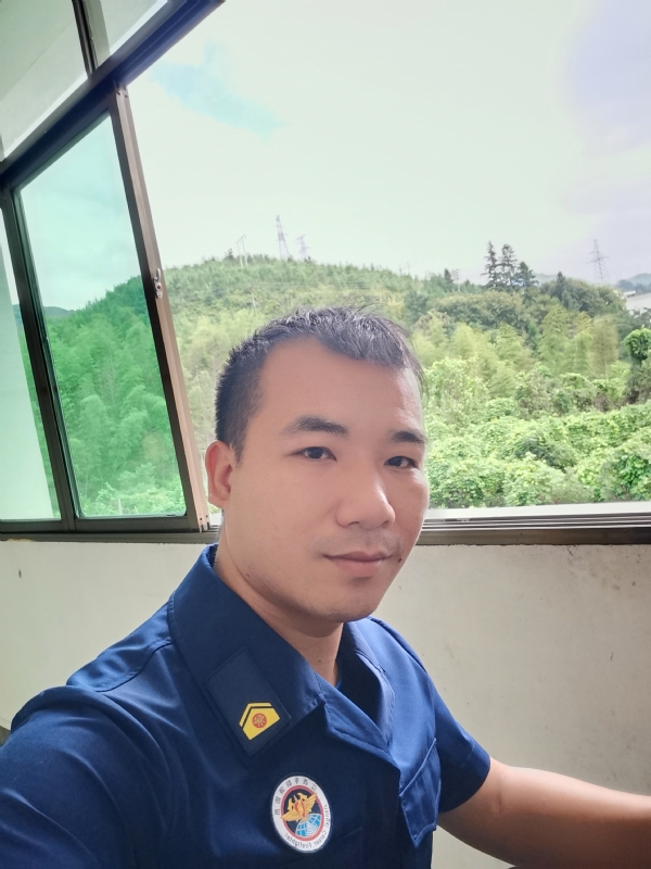 期待未来的第一张照片--济宁相亲服务中心