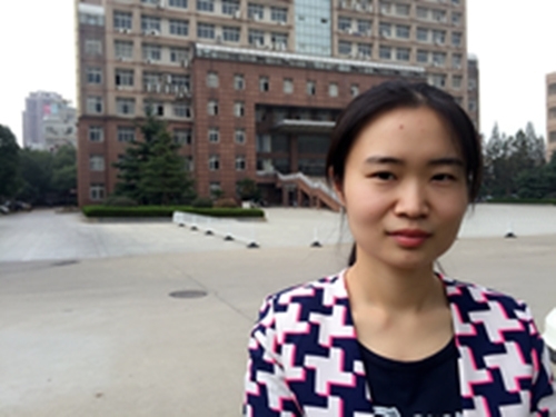 女儿征婚的第一张照片--济宁相亲服务中心