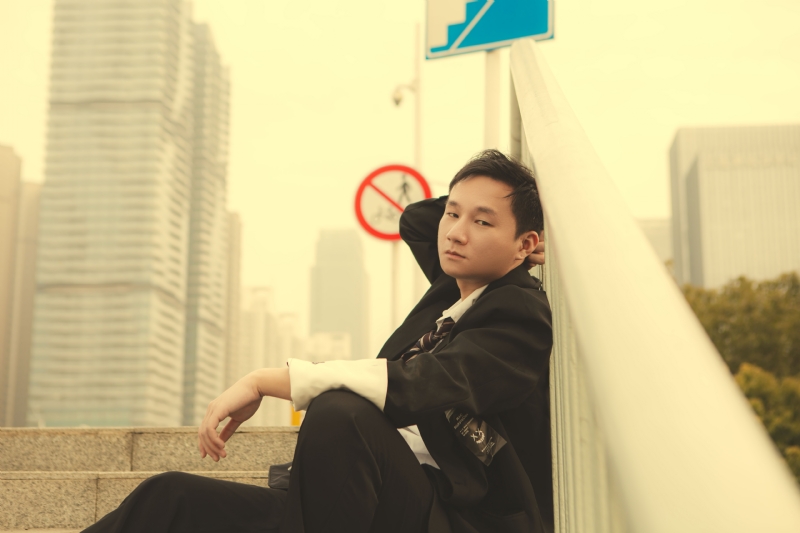 不负韶华的第一张照片--济宁相亲服务中心
