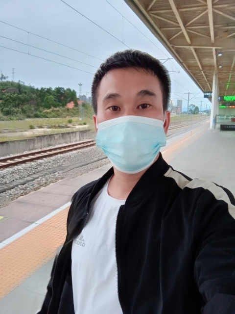 小李的第一张照片--济宁相亲服务中心