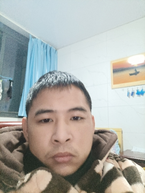 寂寞的第一张照片--济宁相亲服务中心