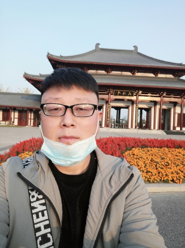 神经蛙的第一张照片--济宁相亲服务中心