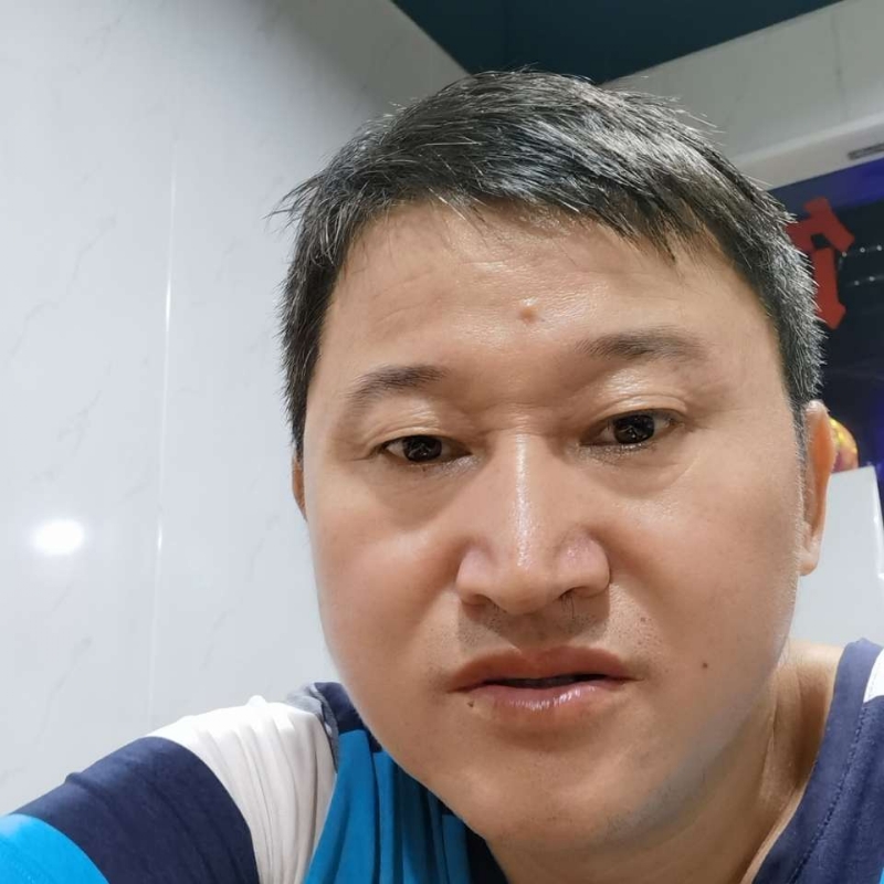 宏宏的第一张照片--济宁相亲服务中心