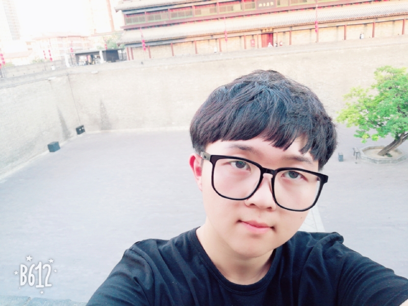 白夜行中人的第三张照片--济宁相亲服务中心
