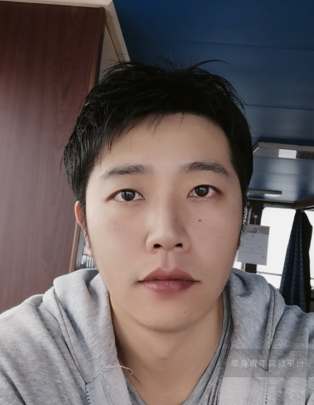 不太帅的男人的第一张照片--济宁相亲服务中心