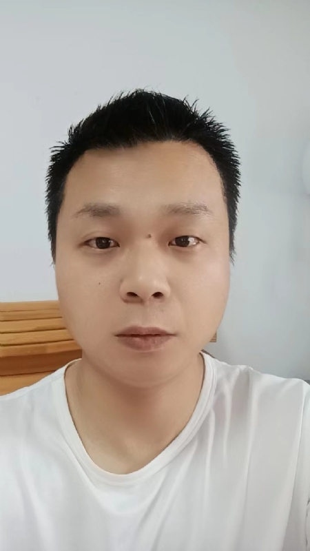 阳光的第一张照片--济宁相亲服务中心