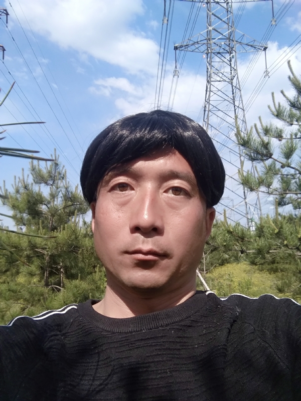 鹏友的第二张照片--济宁相亲服务中心