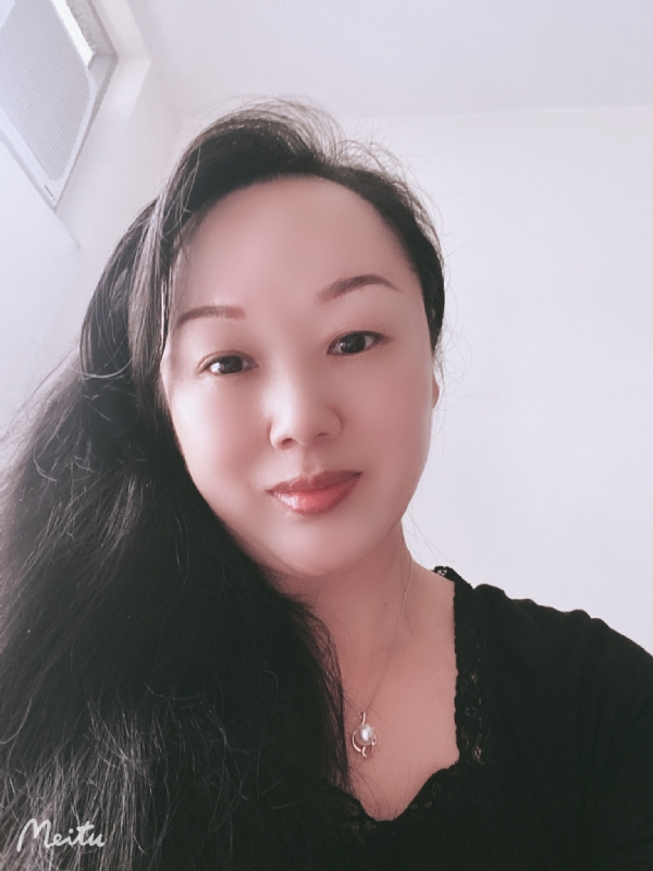 梅子的第一张照片--济宁相亲服务中心