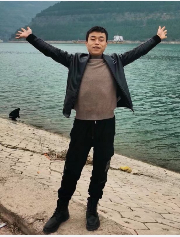 寂寞的风的第二张照片--济宁相亲服务中心