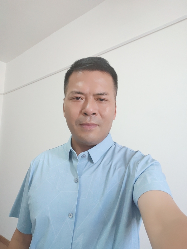 牵挂的第一张照片--济宁相亲服务中心