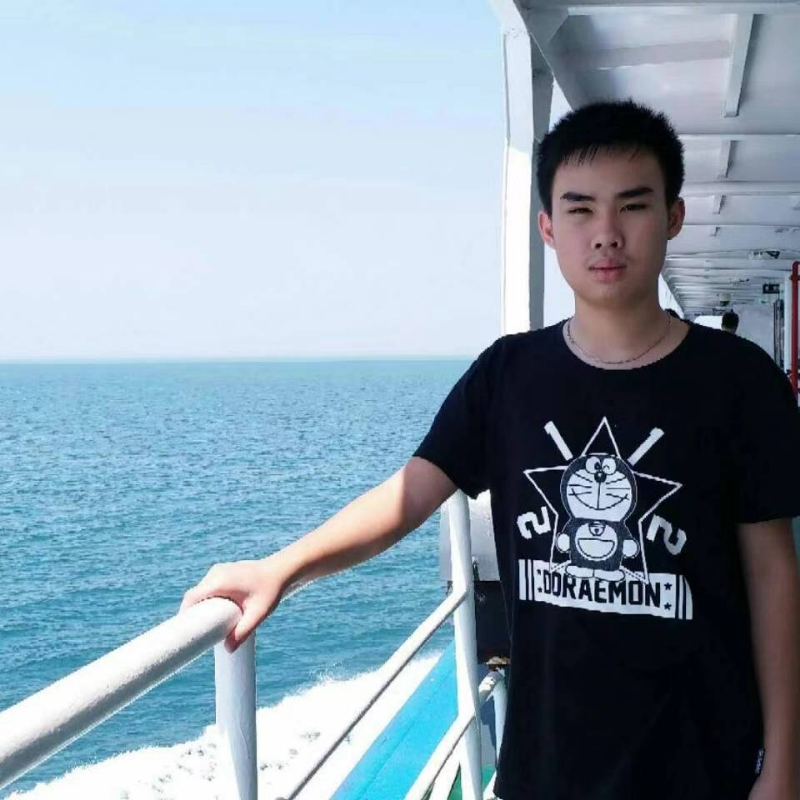 小绅士的第三张照片--济宁相亲服务中心