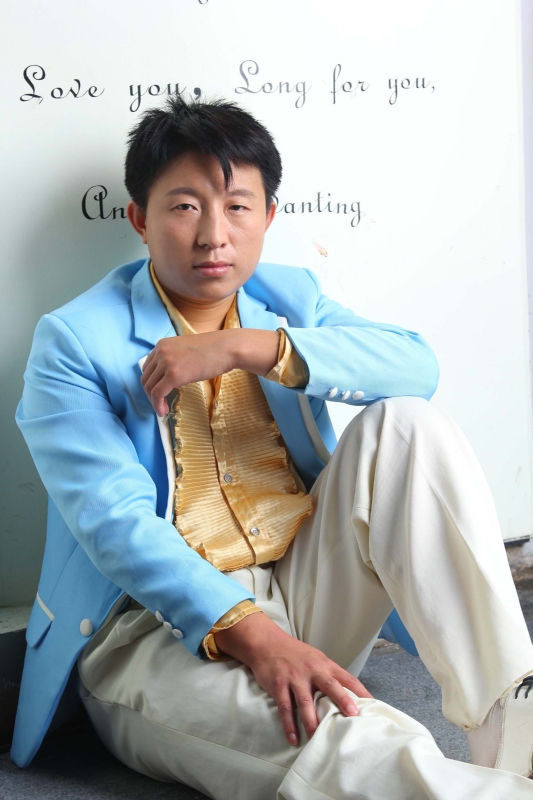 令狐四的第二张照片--济宁相亲服务中心