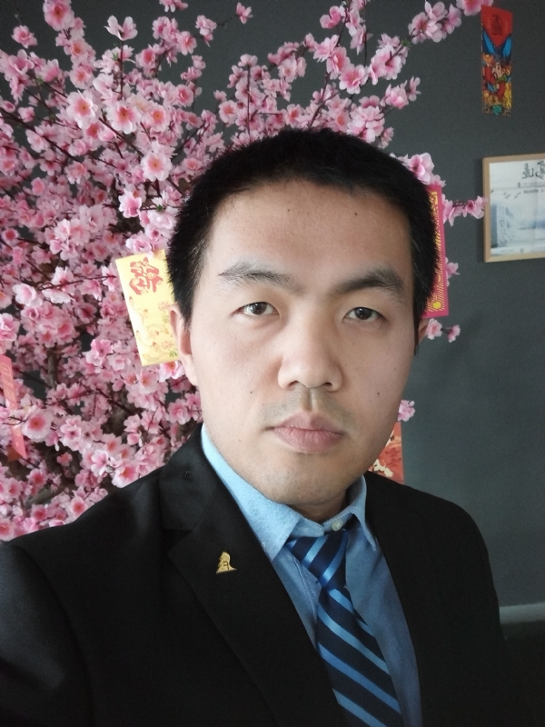 我就是个翻译的第一张照片--济宁相亲服务中心