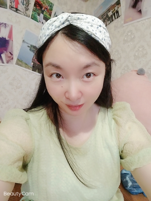 佳佳的第一张照片--济宁相亲服务中心