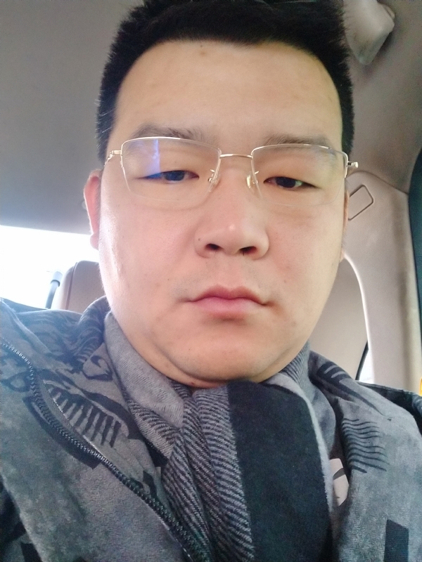 丶情歌的第一张照片--济宁相亲服务中心