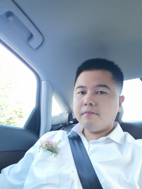 小阿郎的第一张照片--济宁相亲服务中心
