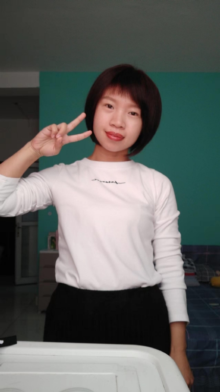 向日葵的第一张照片--济宁相亲服务中心