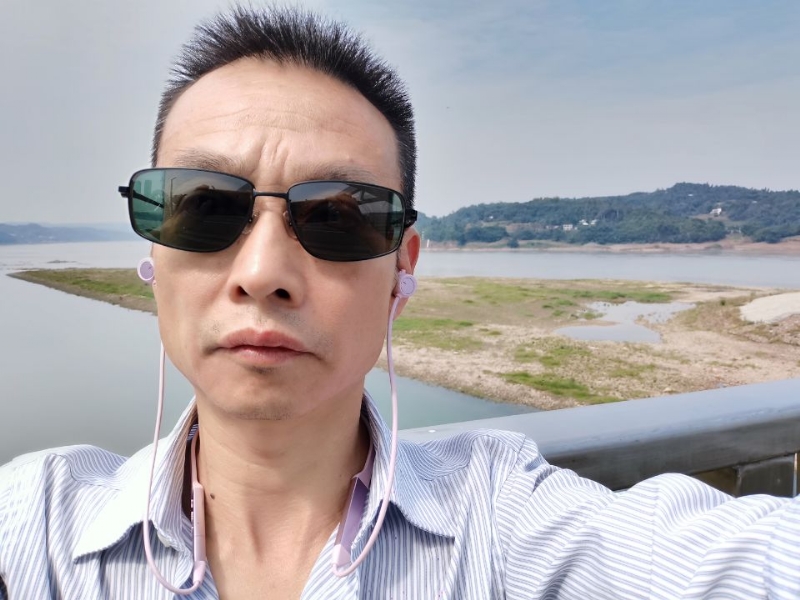 猪哥哥的第一张照片--济宁相亲服务中心