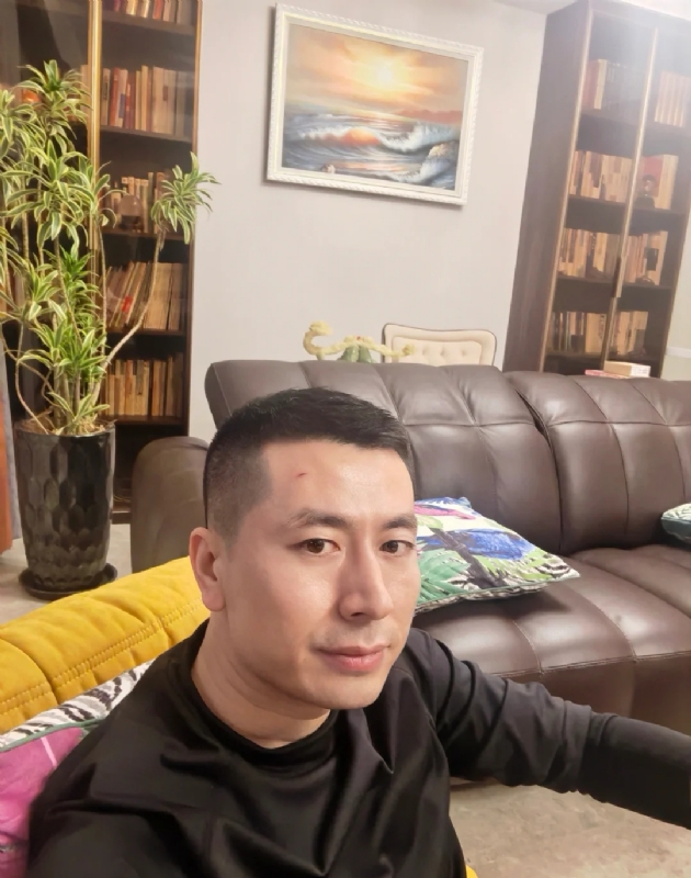 Gs的第二张照片--济宁相亲服务中心