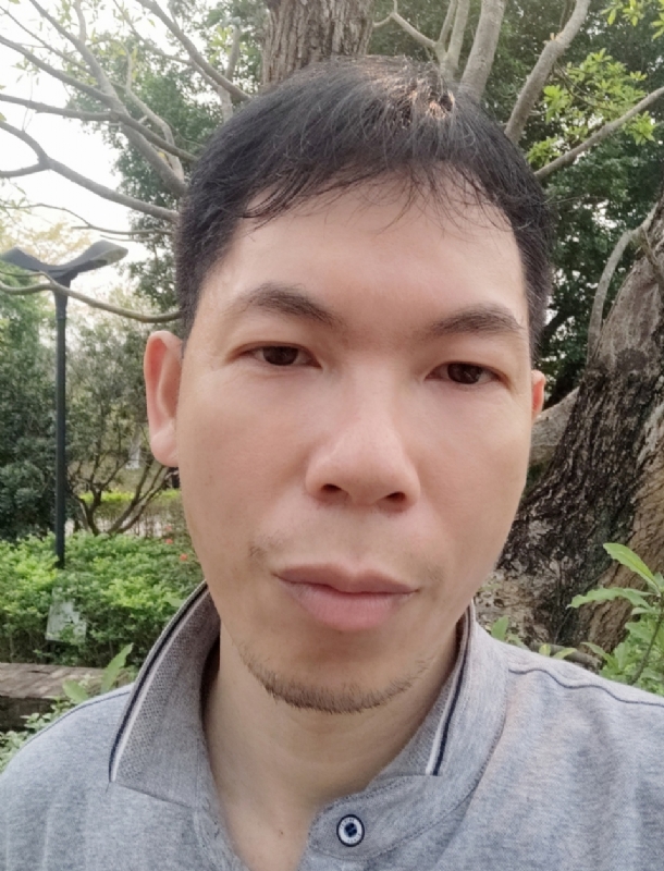 漂浮的云的第一张照片--济宁相亲服务中心