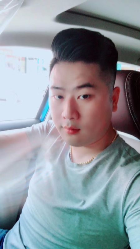 爱吃冰西瓜的猪的第一张照片--济宁相亲服务中心