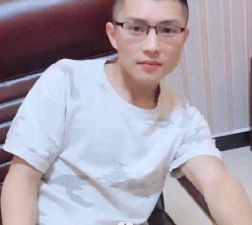 辉辉辉的第一张照片--济宁相亲服务中心