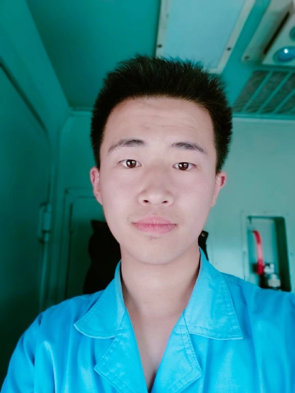 生而为人的第一张照片--济宁相亲服务中心