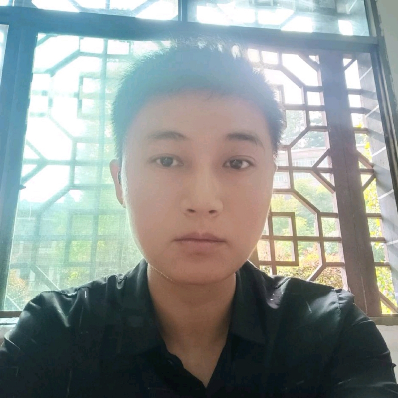 枫叶的第一张照片--济宁相亲服务中心